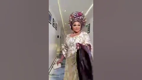 Nollywood Actress Mercy Aigbe Show Of Her Dancing Skills At Owanbe