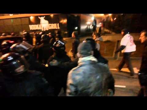 2014-11-17 Менты напали на людей на Осокорках в Киеве, Часть-2(Аресты)