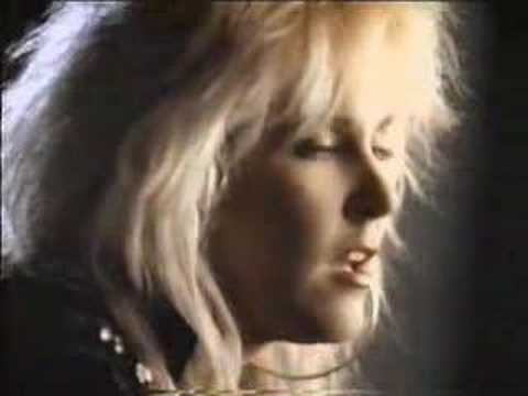 Video: Lita Ford xalis sərvəti: Wiki, Evli, Ailə, Toy, Maaş, Qardaşlar