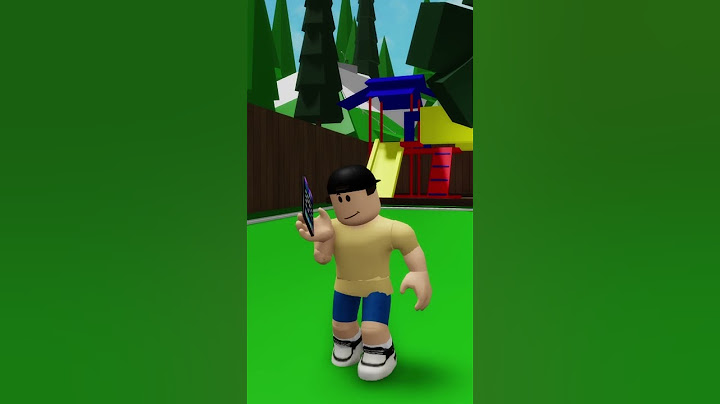ZROBILIŚMY GRILLA NA DZIAŁCE I STAŁO SIĘ TO #shorts #brookhaven #roblox
