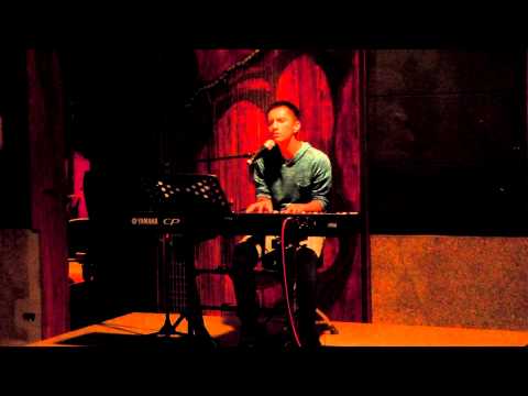 吳正傑／d2 無眠 (鐵花村 2012.12.09.)