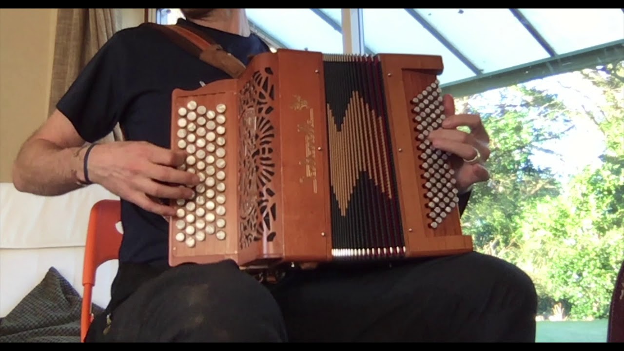 MacLeod's Farewell Irish Reel played on Saltarelle Bourroche C system Chromatic Button Accordion
