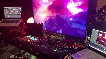 Skulblazer:Live mix using Abelton and Akai APC40 MK2, MPK mini