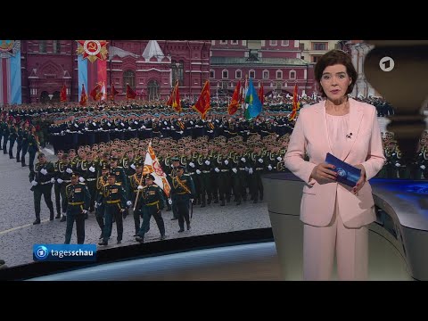 tagesschau 20:00 Uhr, 09.05.2026

tagesschau 20:00 Uhr

Milit&auml;rparade ohne milit&auml;risches Ger&auml;t in Russland zum Gedenken an Sieg der Sowjetunion &uuml;ber Nazi-Deutschland, Ukraine und Russland werfen sich gegenseitig Verst&ouml;&szlig;e gegen Waffenruhe vor, Peter Magyar in Ungarn zum Regierungschef gew&auml;hlt, Koalition sucht nach Scheitern der Entlastungspr&auml;mie nach weiteren M&ouml;glichkeiten f&uuml;r B&uuml;rgerinnen und B&uuml;rger, Protesttag will auf "Long Covid" aufmerksam machen, Passagiere sollen nach Hantavirus-Ausbruch in Teneriffa Kreuzfahrtschiff verlassen k&ouml;nnen, Ergebnisse des 33. Spieltags der Fu&szlig;ball-Bundesliga, Fu&szlig;ballerinnen des FC Bayern M&uuml;nchen bekommen Meisterschale &uuml;berreicht, Hamburg feiert 837.

#tagesschau #2000 #Uhr #09052026