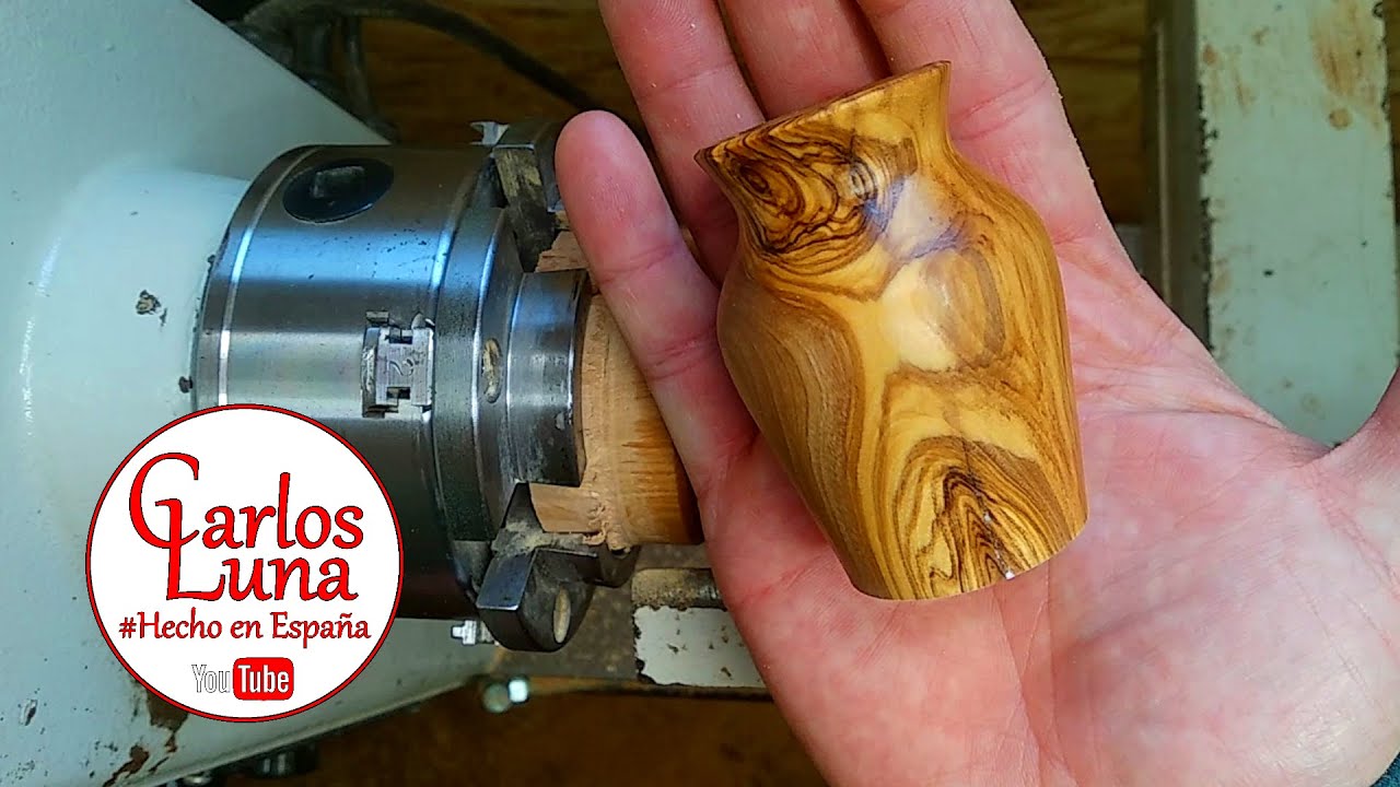 TORNEADO Madera. Mini ANFORA torneada en madera de Olivo. Woodturning -  YouTube