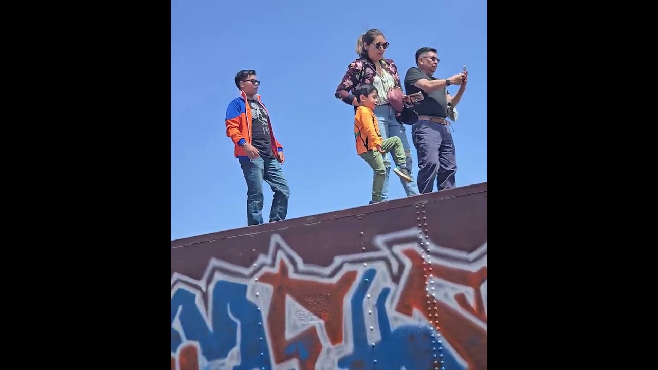 EP 6 ถึงเมืองอูยูมิที่เป็นสุสานรถไฟก่อนไปชมเมืองทะเลสาปเกลือทีใหญ่สุดของโลกของโบลิเวีย