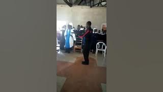 SISO OLOYA GI DALA AT ACK MAJIWA SUNG WHOLEHEARTEDLY BY THE CONGREGATION