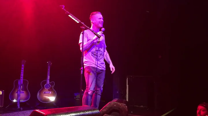 Kanye Twitty Corey Taylor