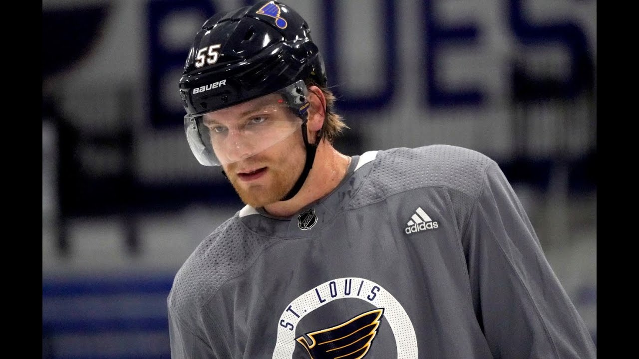 Colton Parayko: Blues sign defenseman to extension to avoid arbitration