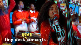 Vignette de la vidéo "esperanza spalding: Tiny Desk (Home) Concert"