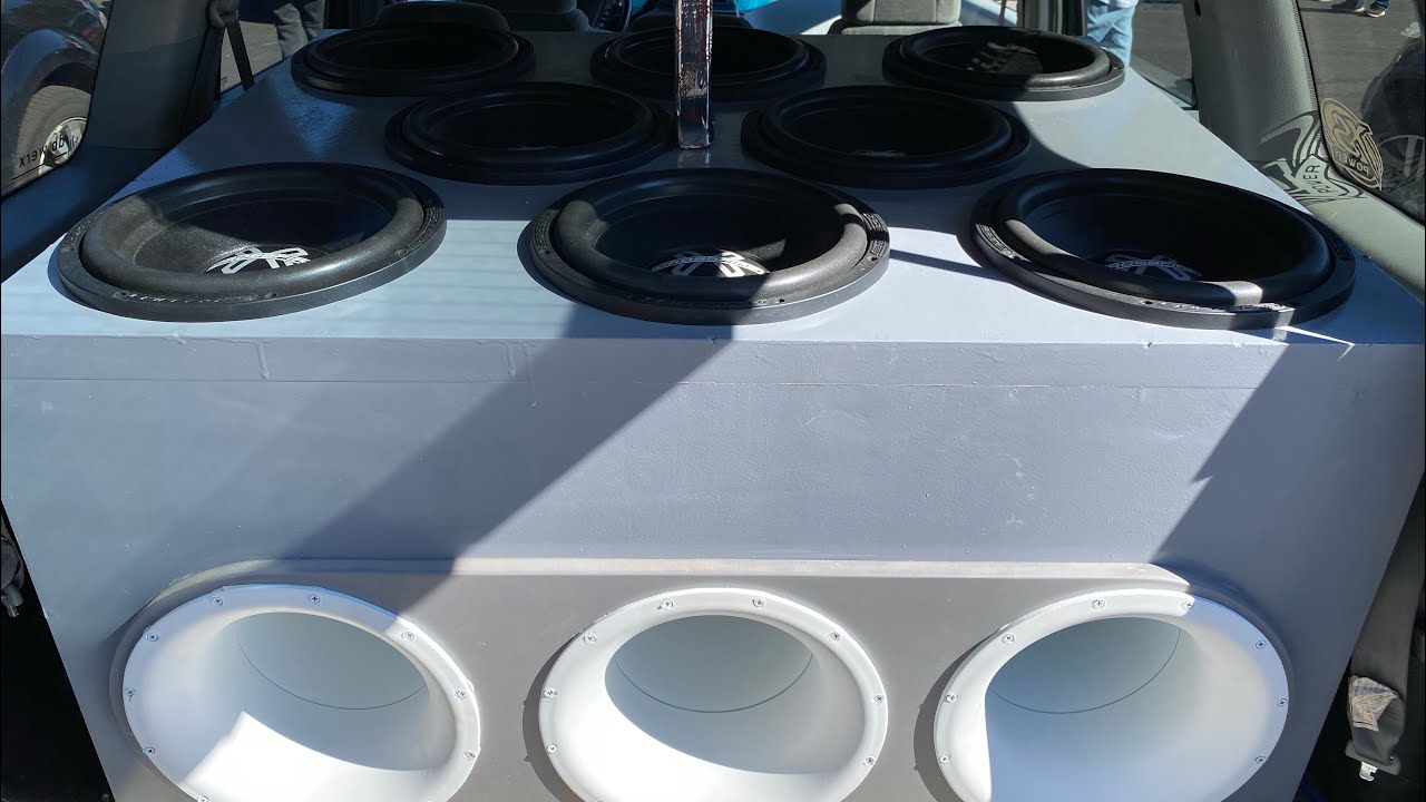 8 Crossfire C3 12s Powered By 2 Sundown SFB 5Ks