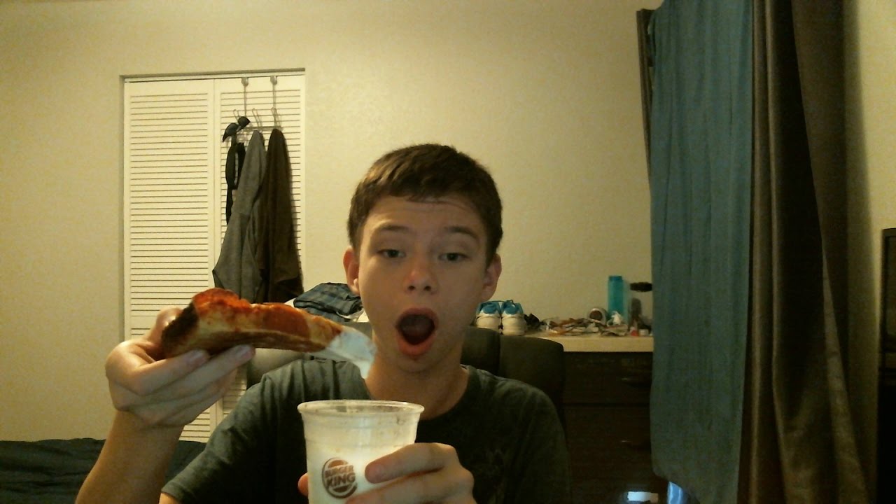 Pizza Dipped in Milk Shake! YouTube