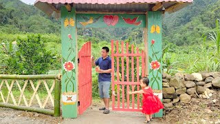 Complete wooden door for the farm gate  Taking care of pigs, chickens and ducks/xuan truong