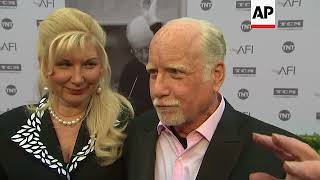 Richard Dreyfuss accused of exposing himself