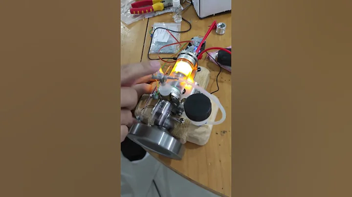 DIY ENGINE MODEL#enginediy #enginesound #engineering #engineeringjobs #enginebuild - DayDayNews