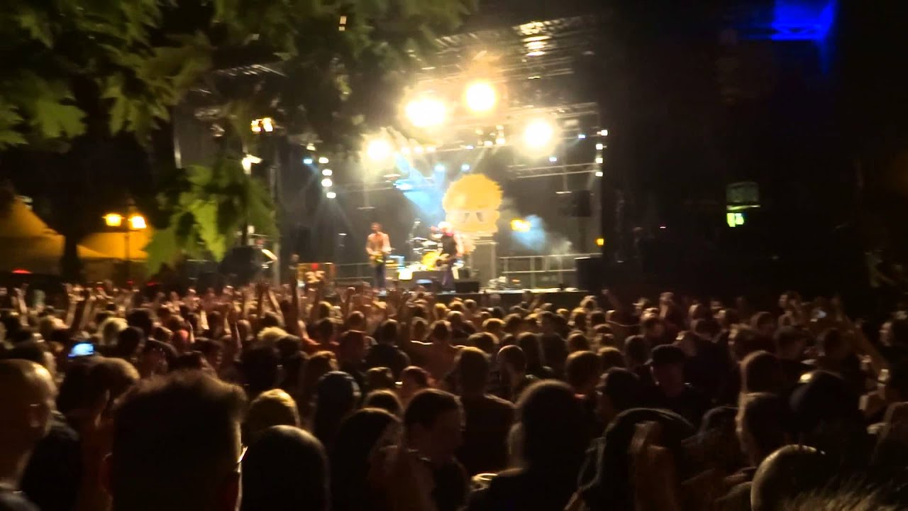 The Toy Dolls (2) live in Essen Nord Open Air 2015 YouTube