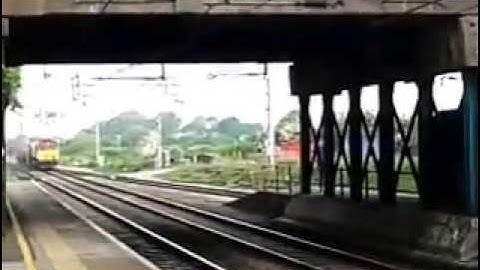 Acton Bridge 6.6.2013 - DB Schenker Class 66 66097 WCML