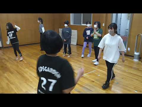 ヒップホップダンス振付稽古 ヒップホップ金曜日クラス キッズガーデン武蔵小杉教室 指導 酒井美於