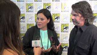 Diana Gabaldon and Ronald D Moore at Comic Con 2015
