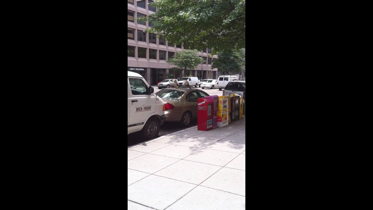 camera iphone 8 plus apk Crazy guy in front of the Washington Post building