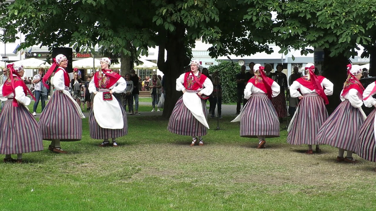 Mina tahan tantsu lüüa - Kirmase naisrühm