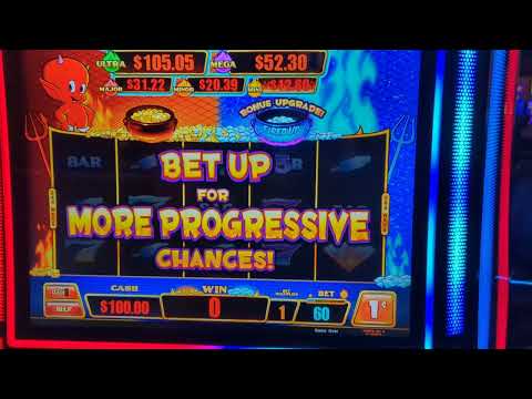 This is HUGE #videopoker #ultimatex #casino