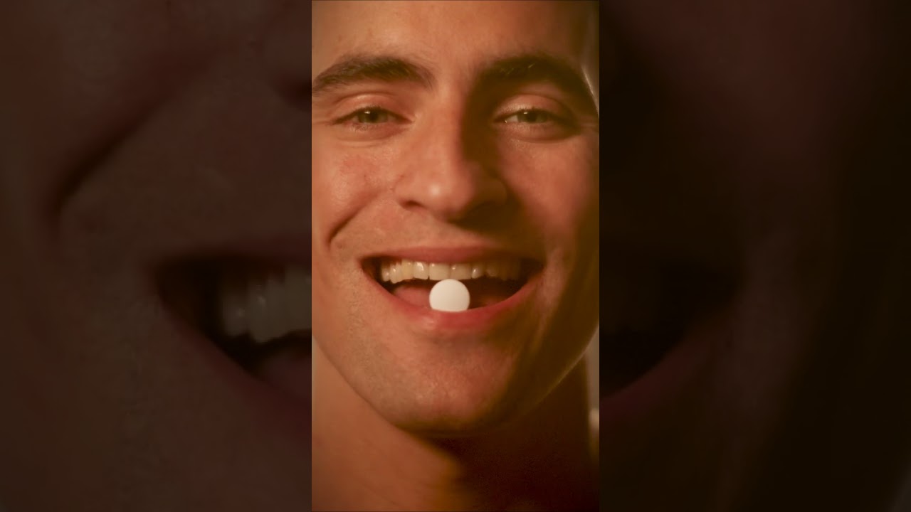 EACE GUM - JONATHAN HARBOE - WHITE SMILE 1.0