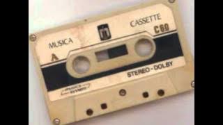 Aria Junior - Melupakanmu Aku Tak Mampu  ( cipt. Titik Hamzah ) ( Audio )