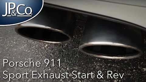 Porsche 911 Carrera w/ sport exhaust Cold Start & Rev (991.1)