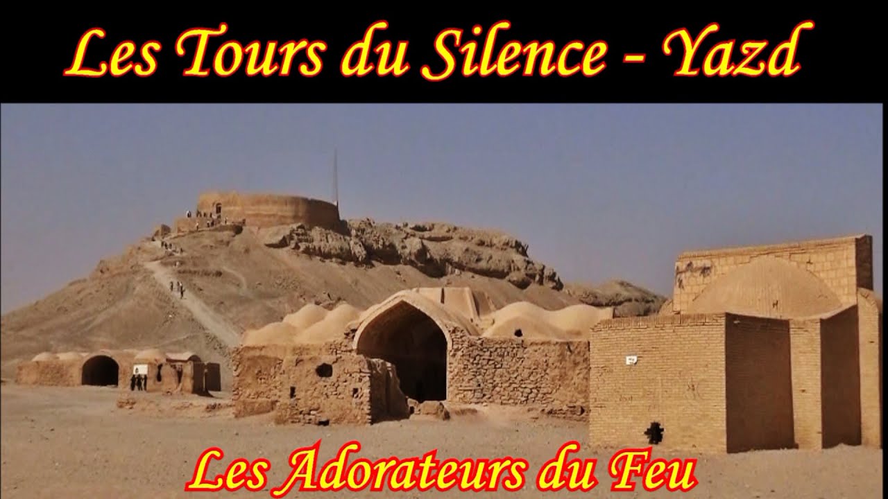 Les Adorateurs du Feu :  Les Tours de Silence de Yazd .  (Iran)