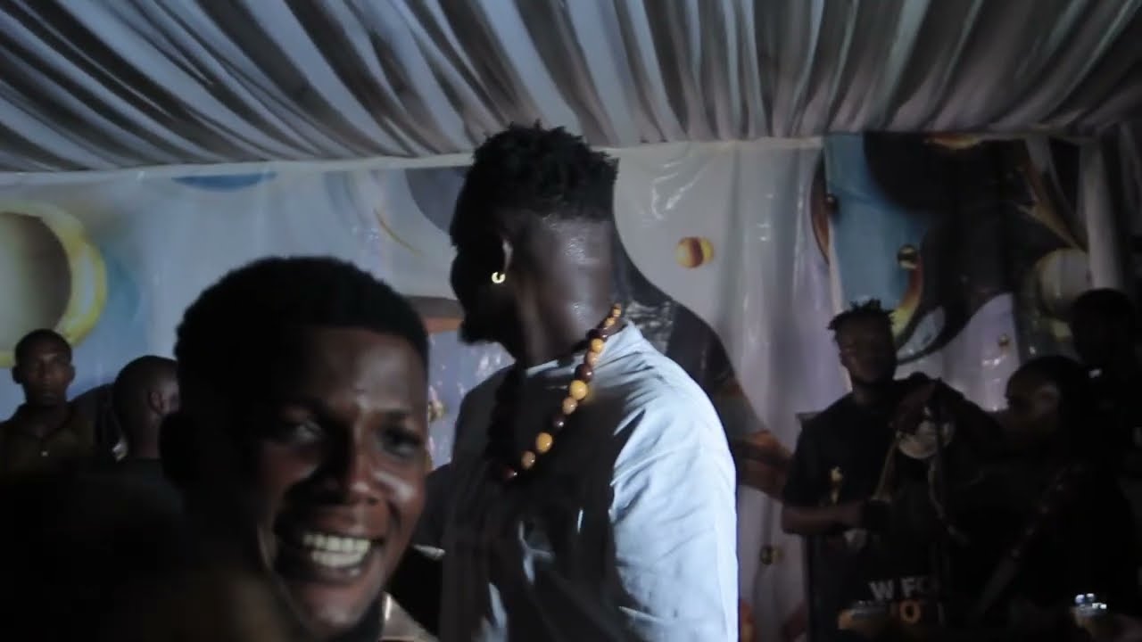 W for owotor live on stage 3