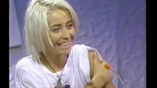 Wendy James(Transvision Vamp)Interview 1989