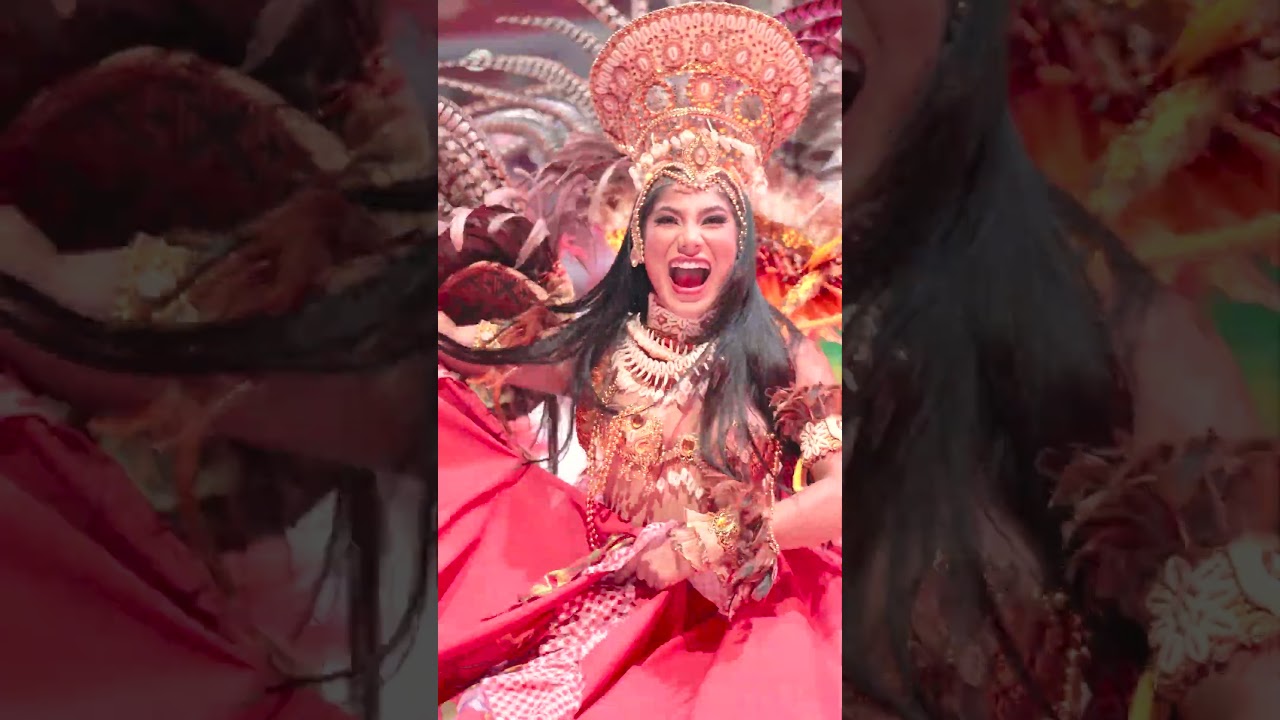 Rubra Rainha alma encarnada Traz na dança a poesia da miscigenação 👑♥️