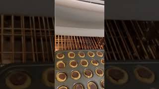 Reese’s Peanut Butter Cup Peanut Butter Cookies Cooked in Mini Muffin Pan - Delicious Dessert Treats