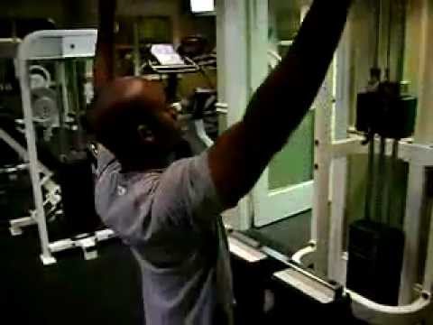 the proper lat pulldown