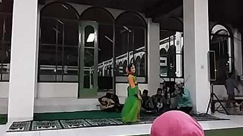 Asqi wahdi by dhifa(wafiq azizah cover)