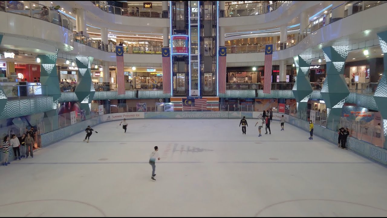 【4K】 Walking around Sunway Pyramid mall at Petaling Jaya on weekday