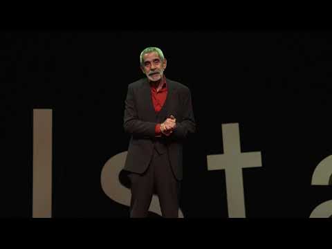 Güzel Bir Adam Güzel Bir Hayat | Turgay Tanülkü | TEDxIstanbul