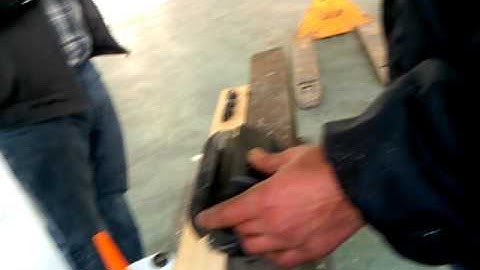 four side moulder cutter install and unload 1