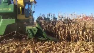 John Deere 105 on tracks