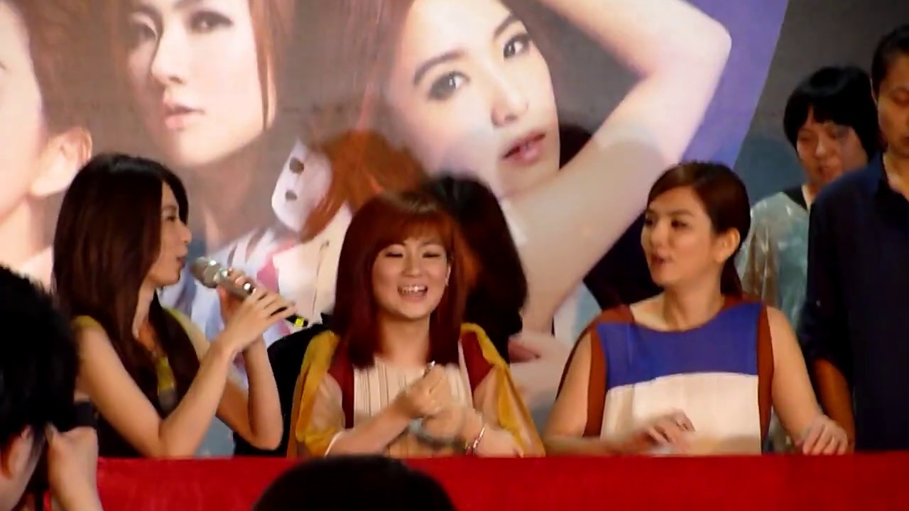 2012.11.25-S.H.E 清唱心還是熱的+外套(變態版) 花又開好了台北場簽唱會