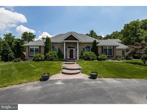 2880 CHESTNUT HILL RD, Pottstown, PA home video tour