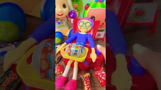 It Time For Lunch Granny! Granny’s Favorite #trending #toys #shortvideo #shorts #viral