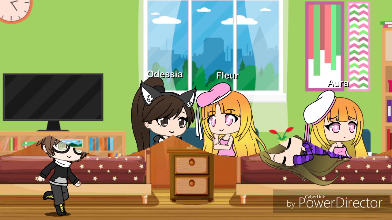 (-10) Une alpha ordinaire deviens une chanteuse populaire. Petit film Français