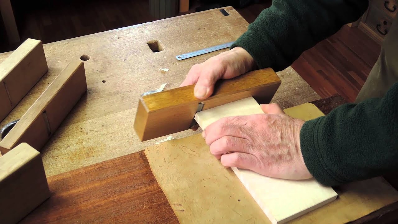 ４種類の一枚刃鉋でmaple材の木口を削る Youtube