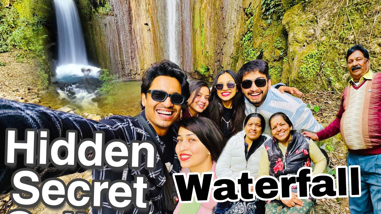 Sari Family Shock Ho Gayi 😱😍| Hidden Waterfall 