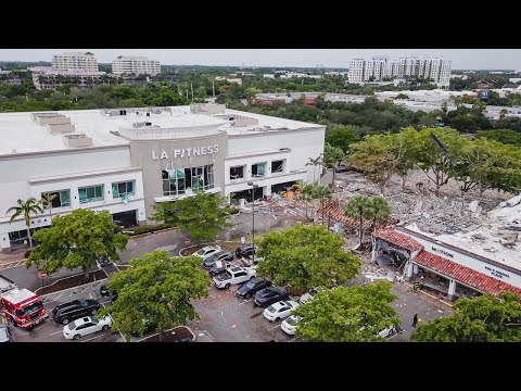 Gas explosion hurts 20 at South Florida mall