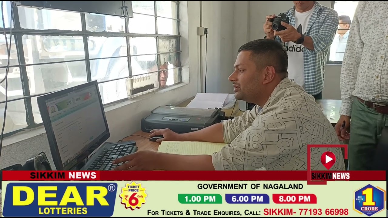 During a visit to the FCI godown, workers were found working on sacks and rice dust.