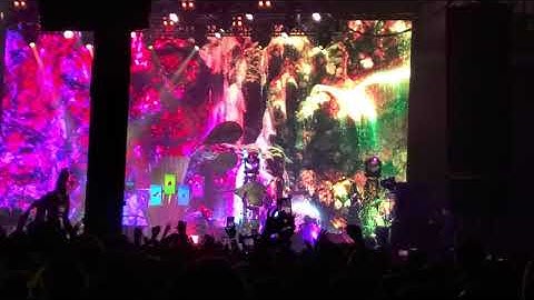 Sofi Tukker - Matadora (Live Great Hall, Avant Garder 10-24-2019)