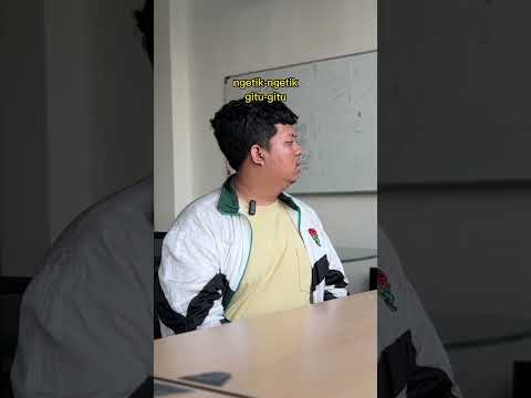 Ada ya kerjaan keluar begitu. Kerja ya di kantor kan ya harusnya ?? Pernah ketemu yg begini ??